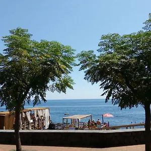 https://infinito-mare-fronte-mare.sicilyhotelsitaly.net